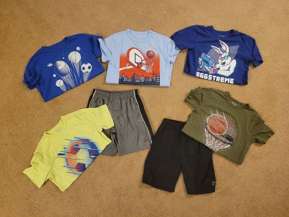Boys size 7 Shorts and Tee Shirts Set Lot THe children's place RBX , sport ball